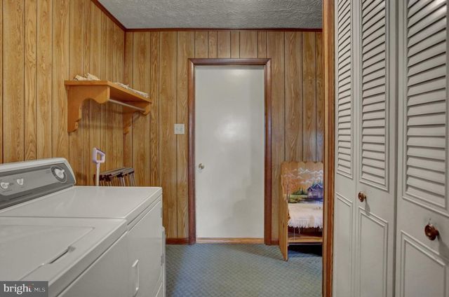 10 SURREY COURT, Chambersburg, PA 17201