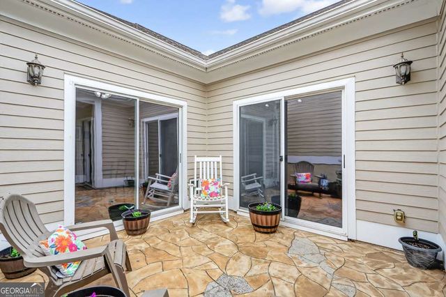 327 Acuba View, Woodstock, GA 30188