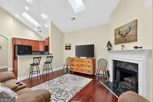 327 Acuba View, Woodstock, GA 30188