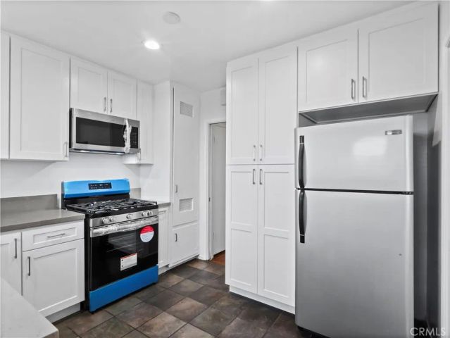 4918 Tujunga Avenue, North Hollywood, CA 91601