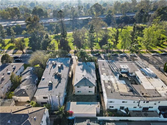 4918 Tujunga Avenue, North Hollywood, CA 91601