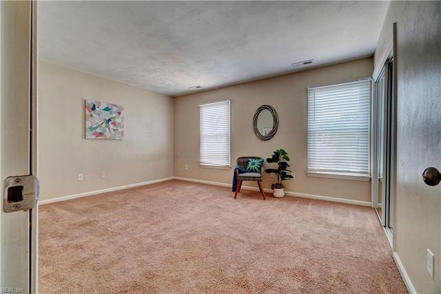4906 Woods Edge RD, Virginia Beach, VA 23462