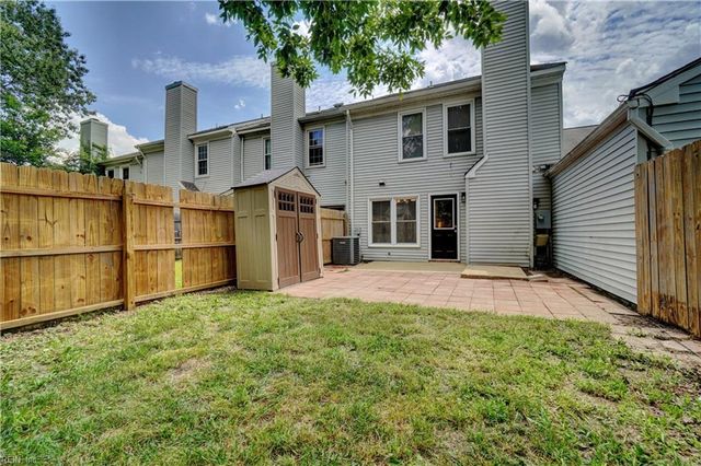 4906 Woods Edge RD, Virginia Beach, VA 23462