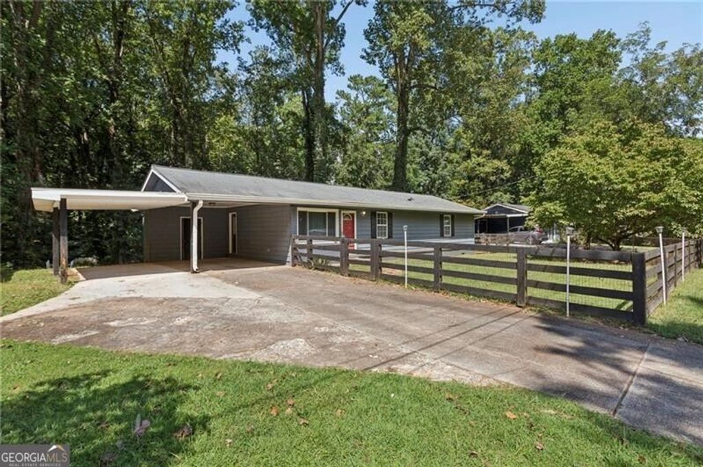 31 Trina Avenue NE, Kennesaw, GA 30144 — photo 2