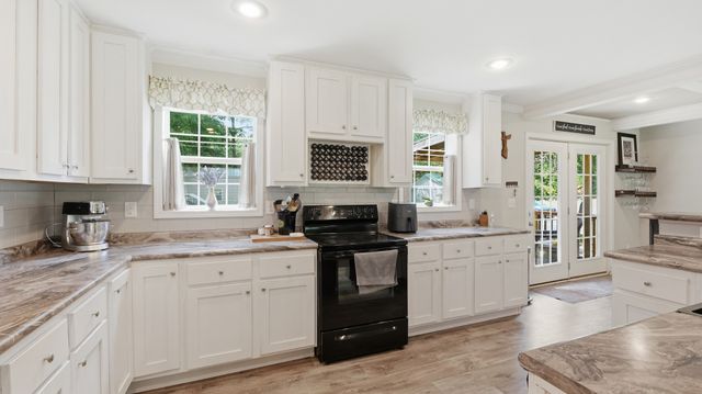 144 U T S I Rd, Estill Springs, TN 37330