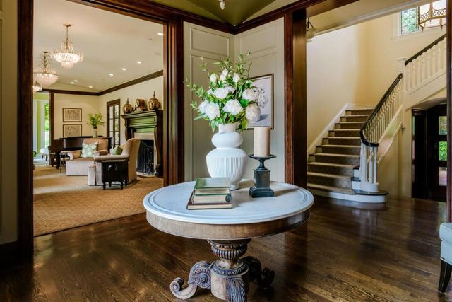 721 Edgewood Road, San Mateo, CA 94402