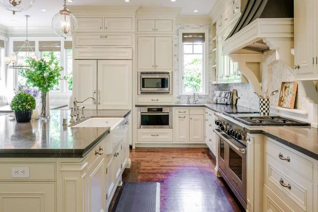 721 Edgewood Road, San Mateo, CA 94402