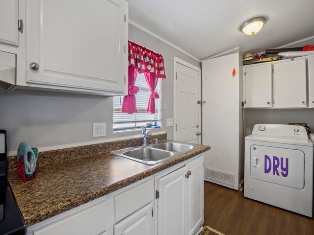 1550 20th Street Spc 14, Rosamond, CA 93560