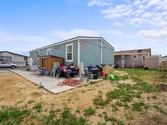 1550 20th Street Spc 14, Rosamond, CA 93560