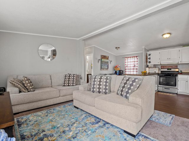 1550 20th Street Spc 14, Rosamond, CA 93560