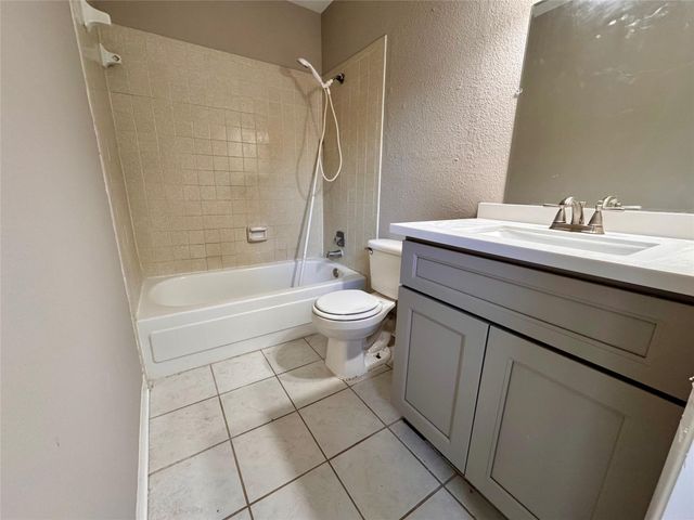 10811 Richmond Avenue 54, Houston, TX 77042