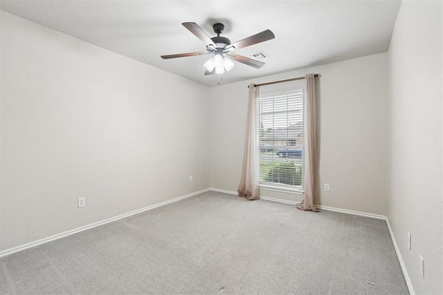 1771 Olde School Point, Edmond, OK 73012