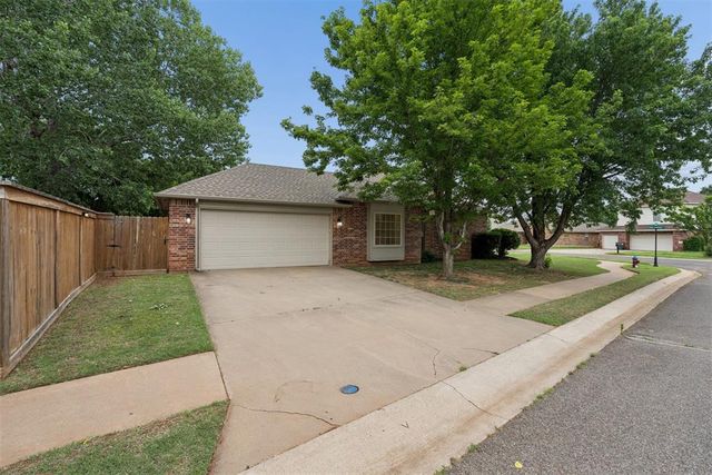 1771 Olde School Point, Edmond, OK 73012