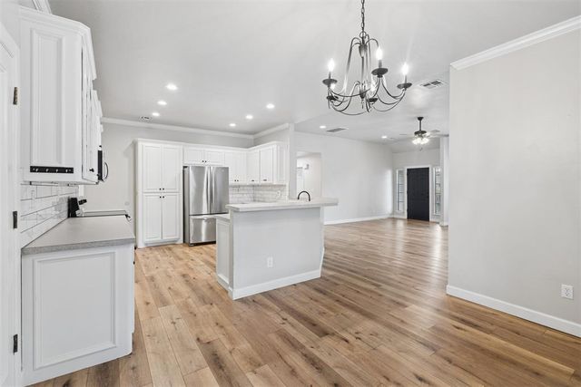 1771 Olde School Point, Edmond, OK 73012