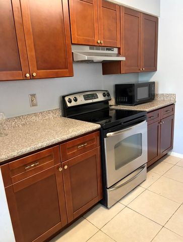 12005 Greenwood Forest Drive A, Houston, TX 77066