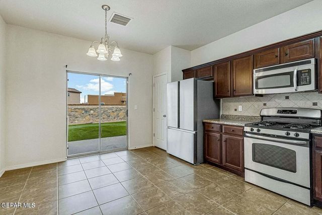 14269 Rattler Point Drive, El Paso, TX 79938