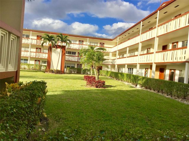 84 Brighton B 84, Boca Raton, FL 33434