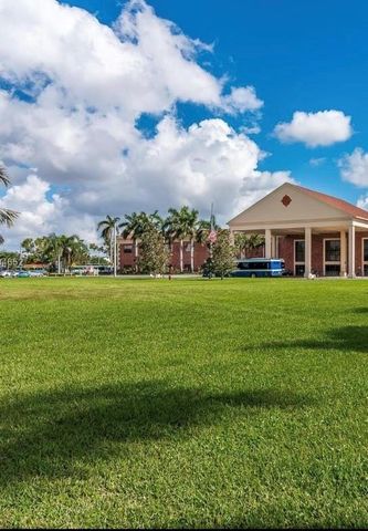 84 Brighton B 84, Boca Raton, FL 33434