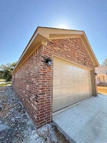 2105 Sulton Street, Malvern, AR 72104