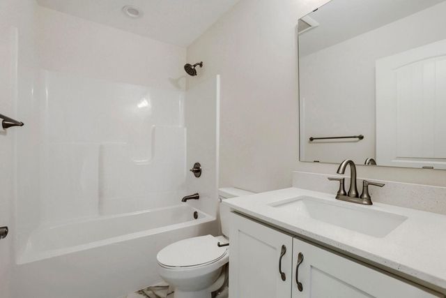 5349 178th Street W, Lakeville, MN 55044