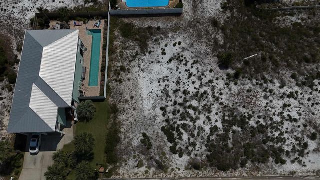 921 Nautilus Ct, Perdido Key, FL 32507