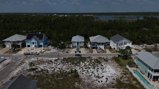 921 Nautilus Ct, Perdido Key, FL 32507