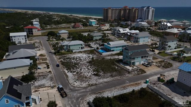 921 Nautilus Ct, Perdido Key, FL 32507