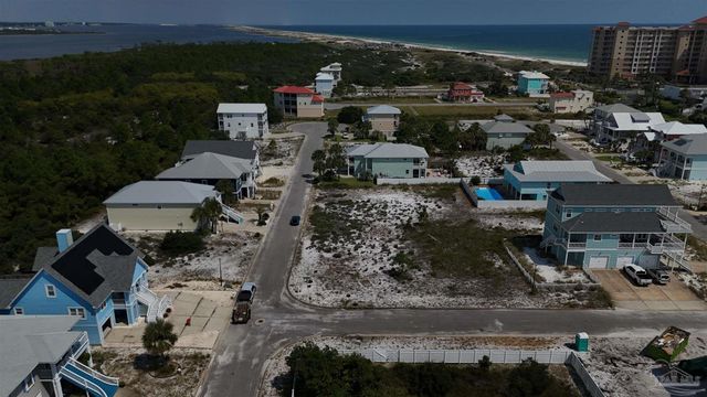 921 Nautilus Ct, Perdido Key, FL 32507