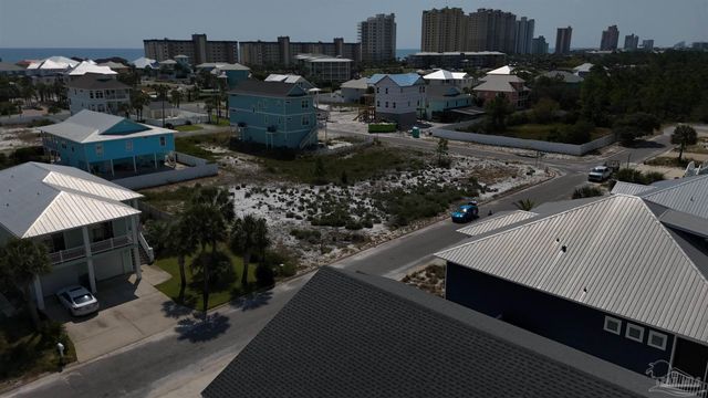 921 Nautilus Ct, Perdido Key, FL 32507