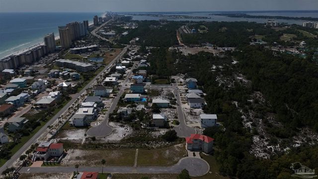 921 Nautilus Ct, Perdido Key, FL 32507