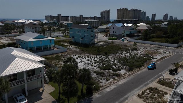 921 Nautilus Ct, Perdido Key, FL 32507