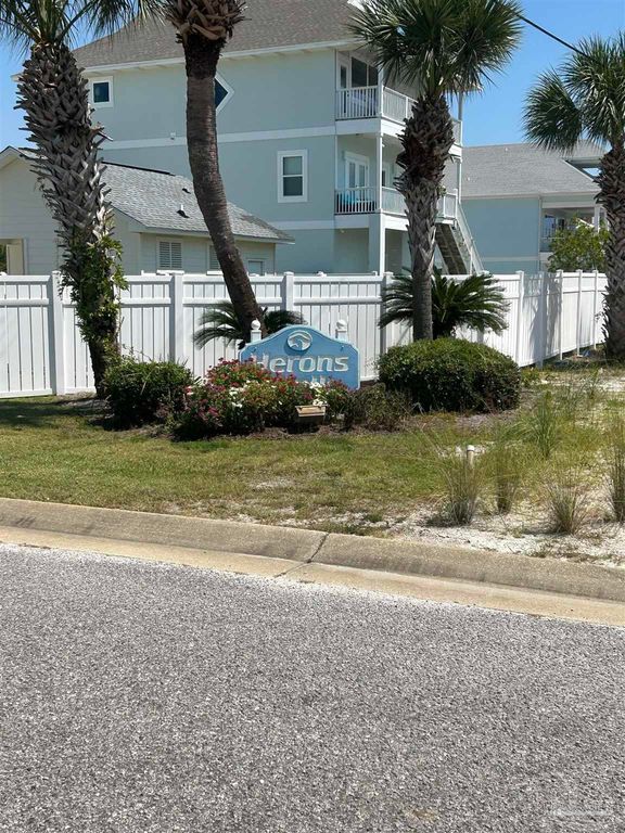 921 Nautilus Ct, Perdido Key, FL 32507
