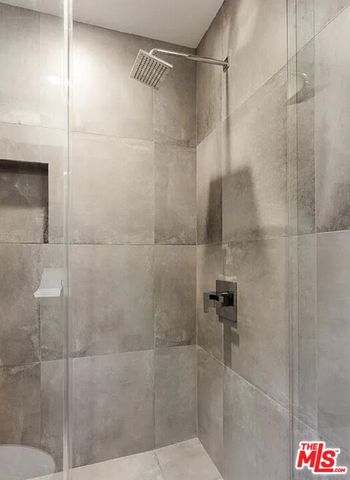 2528 Westridge Road, Los Angeles, CA 90049