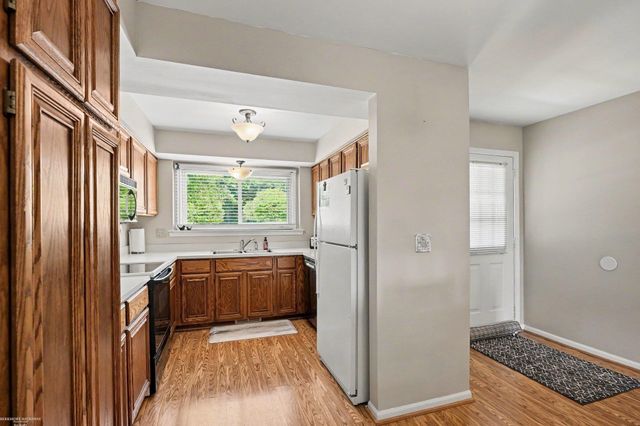 42278 Hidden Brook Drive, Clinton Township, MI 48038