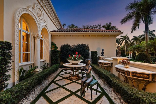 11730 Valeros Court, Palm Beach Gardens, FL 33418