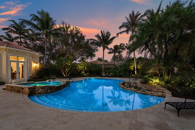 11730 Valeros Court, Palm Beach Gardens, FL 33418