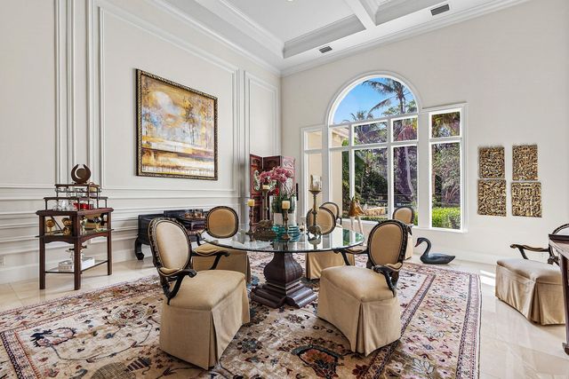 11730 Valeros Court, Palm Beach Gardens, FL 33418