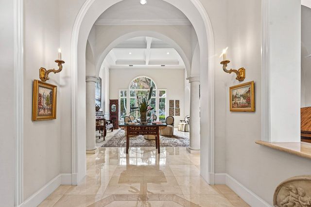 11730 Valeros Court, Palm Beach Gardens, FL 33418