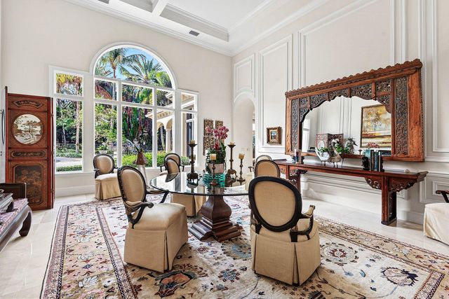 11730 Valeros Court, Palm Beach Gardens, FL 33418