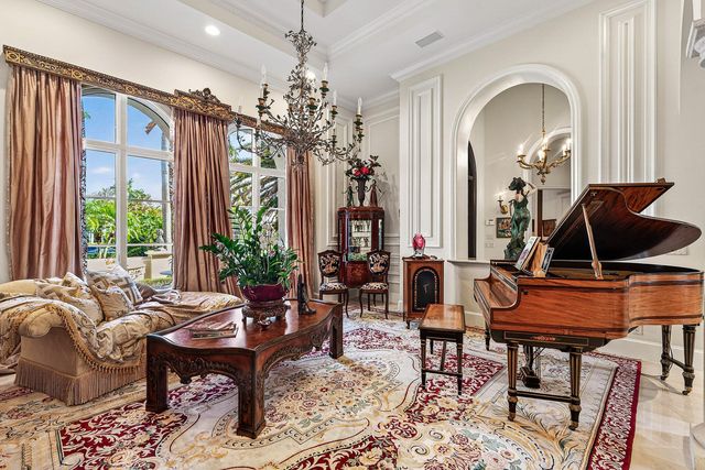 11730 Valeros Court, Palm Beach Gardens, FL 33418