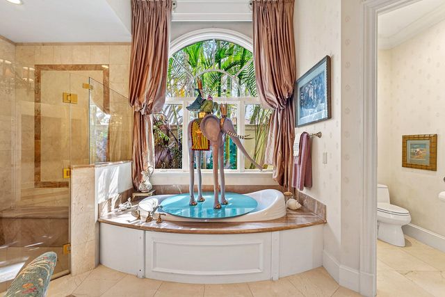 11730 Valeros Court, Palm Beach Gardens, FL 33418