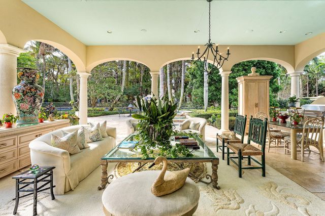 11730 Valeros Court, Palm Beach Gardens, FL 33418