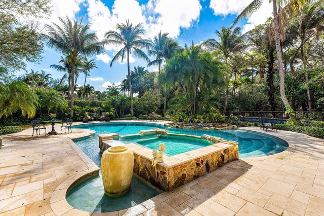 11730 Valeros Court, Palm Beach Gardens, FL 33418