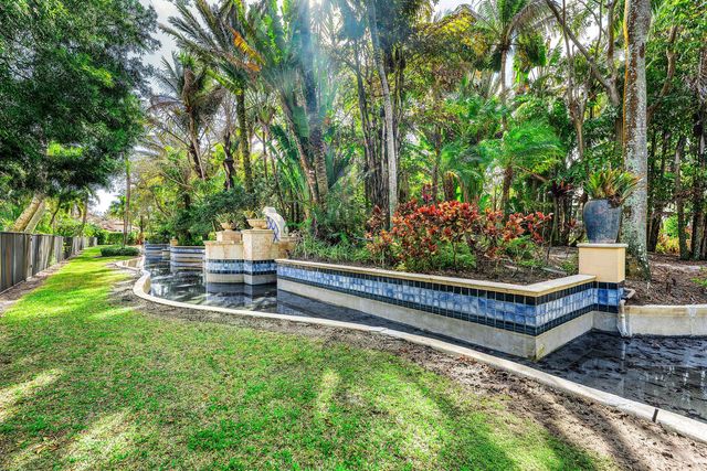 11730 Valeros Court, Palm Beach Gardens, FL 33418