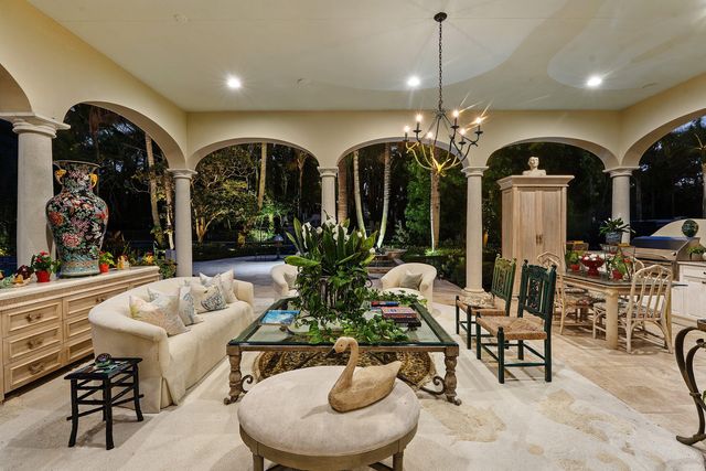 11730 Valeros Court, Palm Beach Gardens, FL 33418