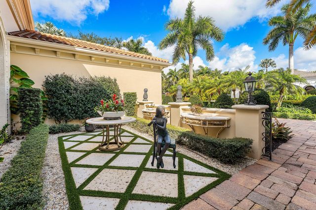 11730 Valeros Court, Palm Beach Gardens, FL 33418