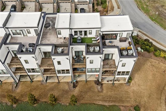 2158 Hinton SE Drive, Smyrna, GA 30080