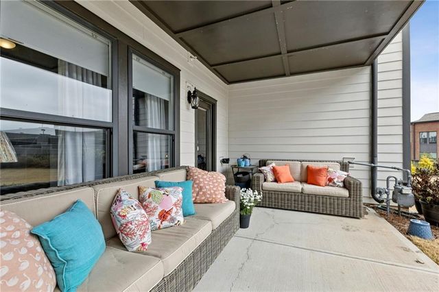 2158 Hinton SE Drive, Smyrna, GA 30080