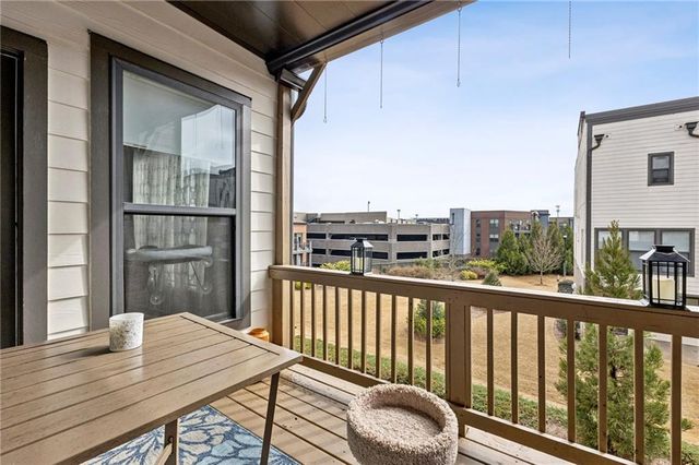 2158 Hinton SE Drive, Smyrna, GA 30080