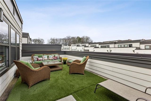 2158 Hinton SE Drive, Smyrna, GA 30080